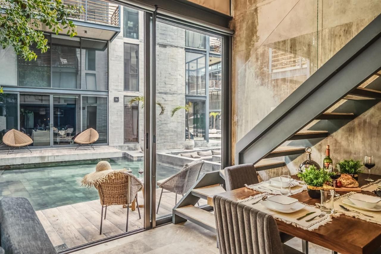 Incredible 1br Swim Up With Private Cenote And Big Gym Apartment