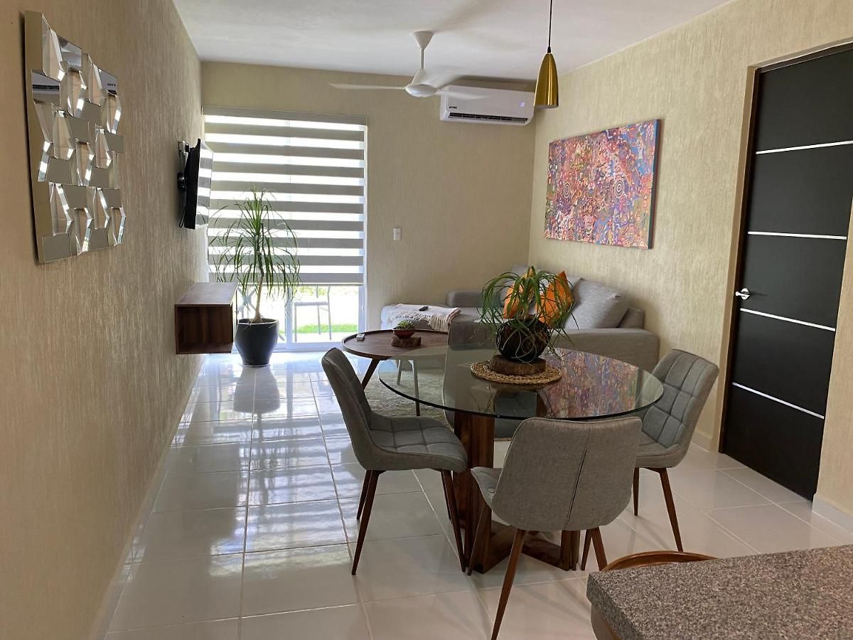 Tangerine House: Pools, Zamna, Wi-fi, Cenote Apartamento *