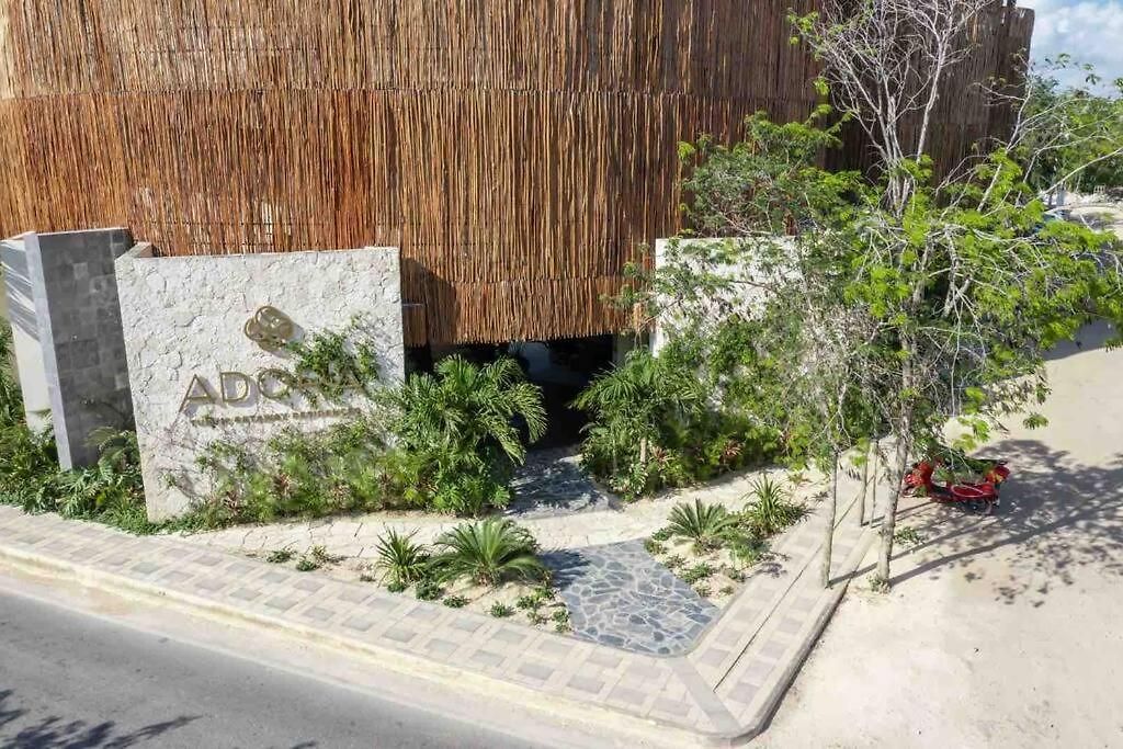 & Departamentos Adora