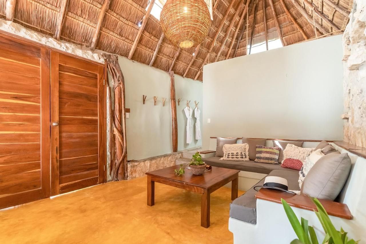 Ahau Beachfront (adults Only) 4*