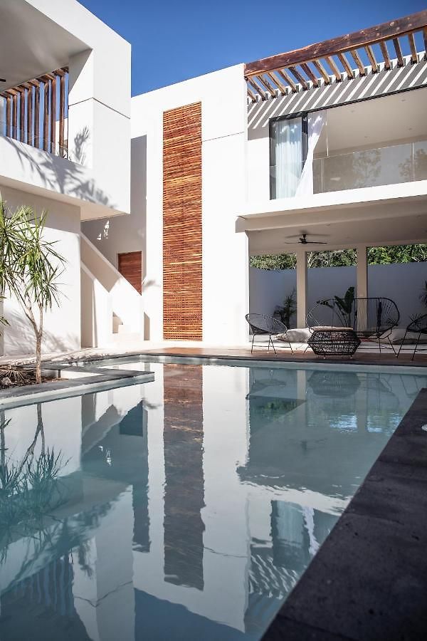 Hacienda 21 Hotel *