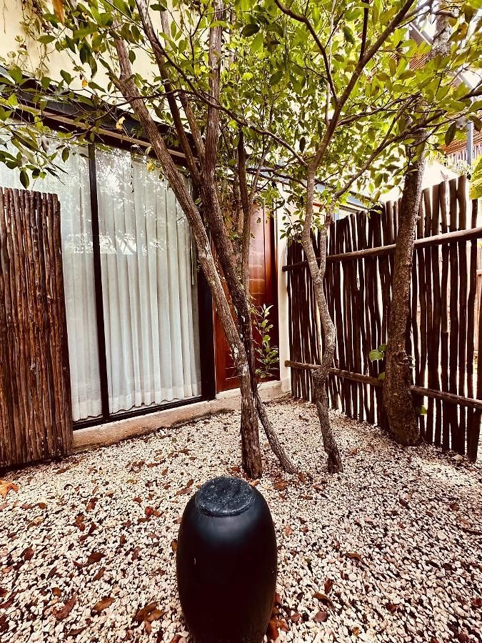 Kuukum Hotel 4*