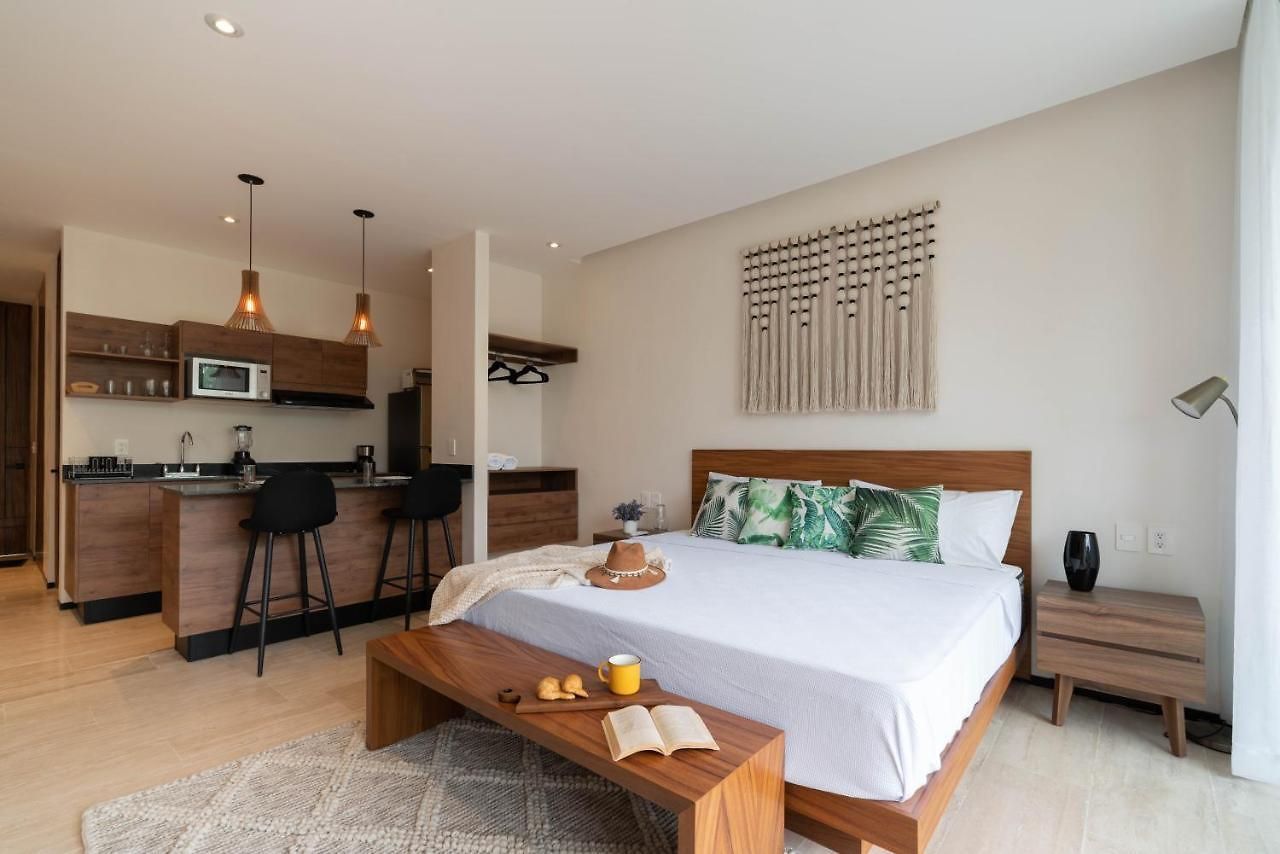 Apartahotel Lux Studio With Romantic Sunsets *