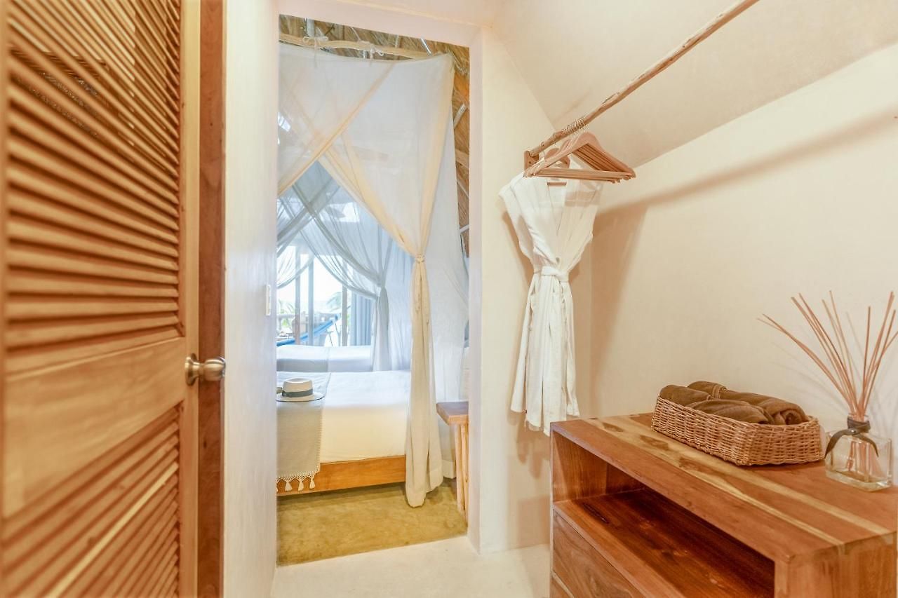Ahau Beachfront (adults Only)