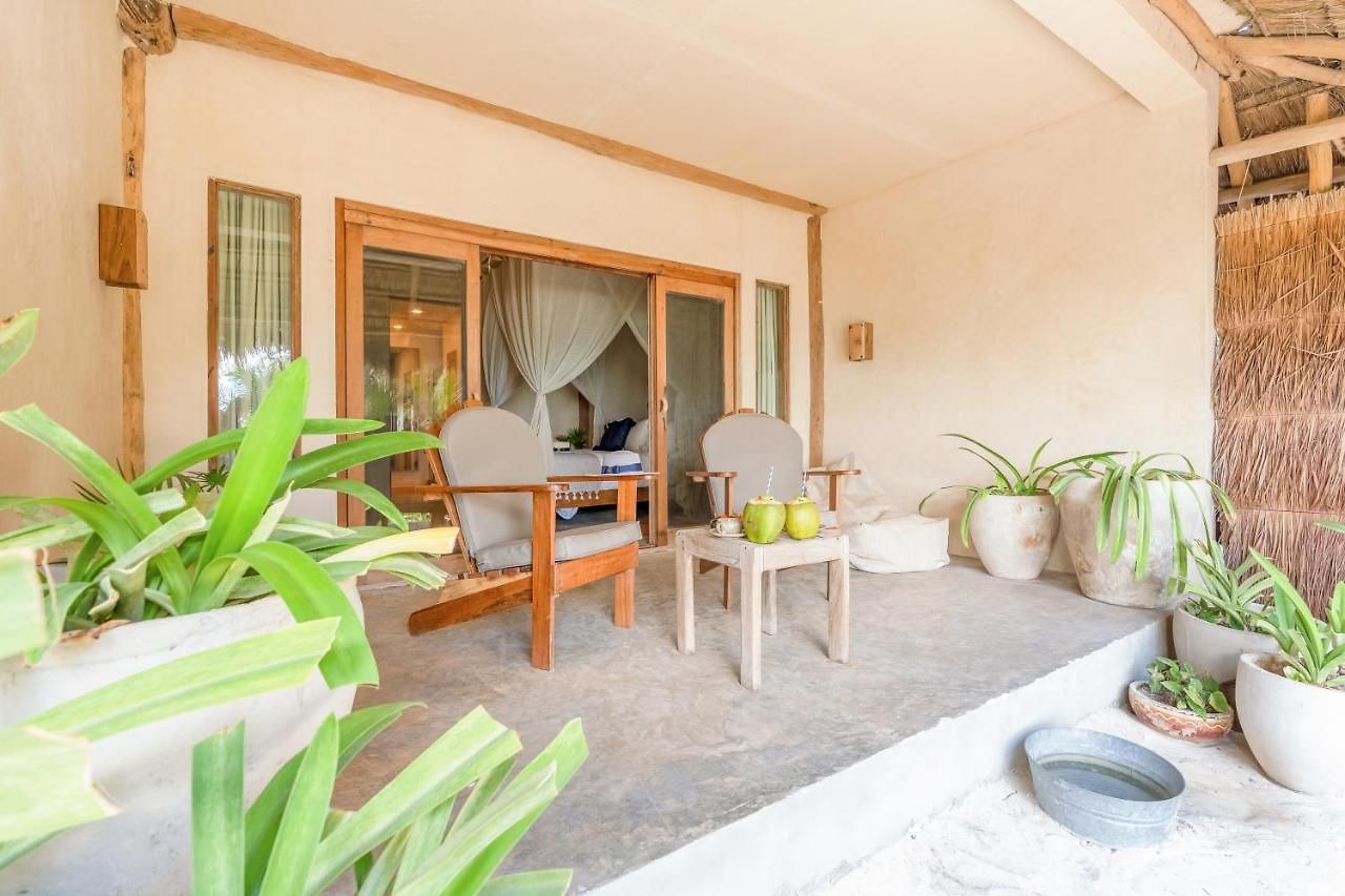 Ahau Beachfront (adults Only)