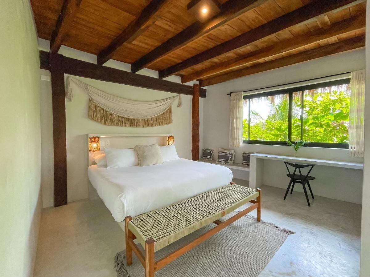 Amansala Hotel 4*