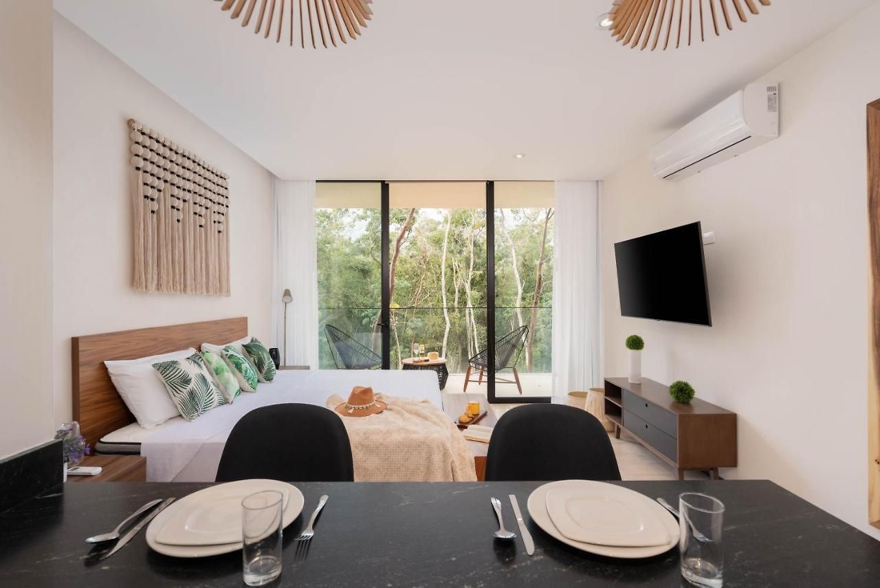 Apartahotel Lux Studio With Romantic Sunsets *