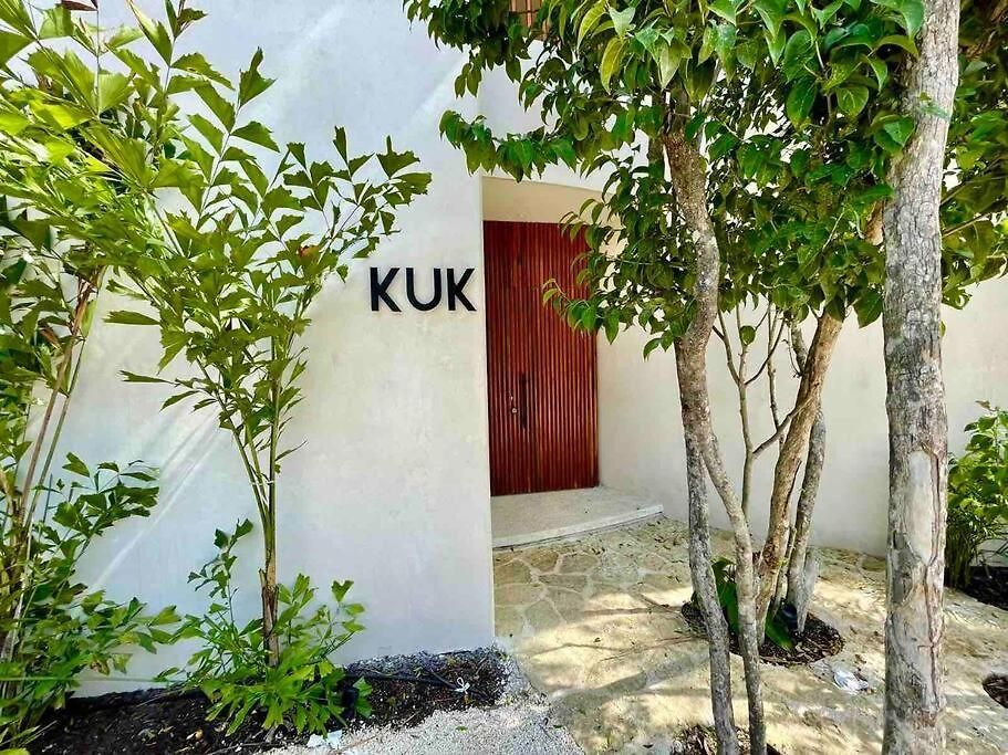 Villa Casa Kuk, Stylish, At 5 Min, Pool, Concierge
