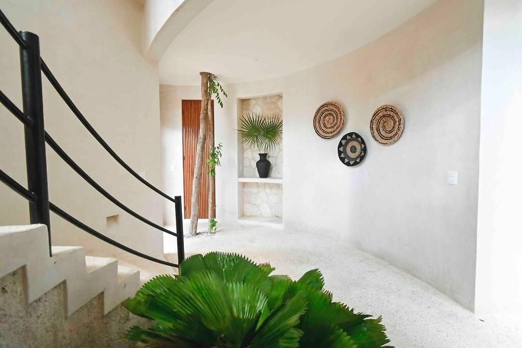 Villa Casa Kuk, Stylish, At 5 Min, Pool, Concierge