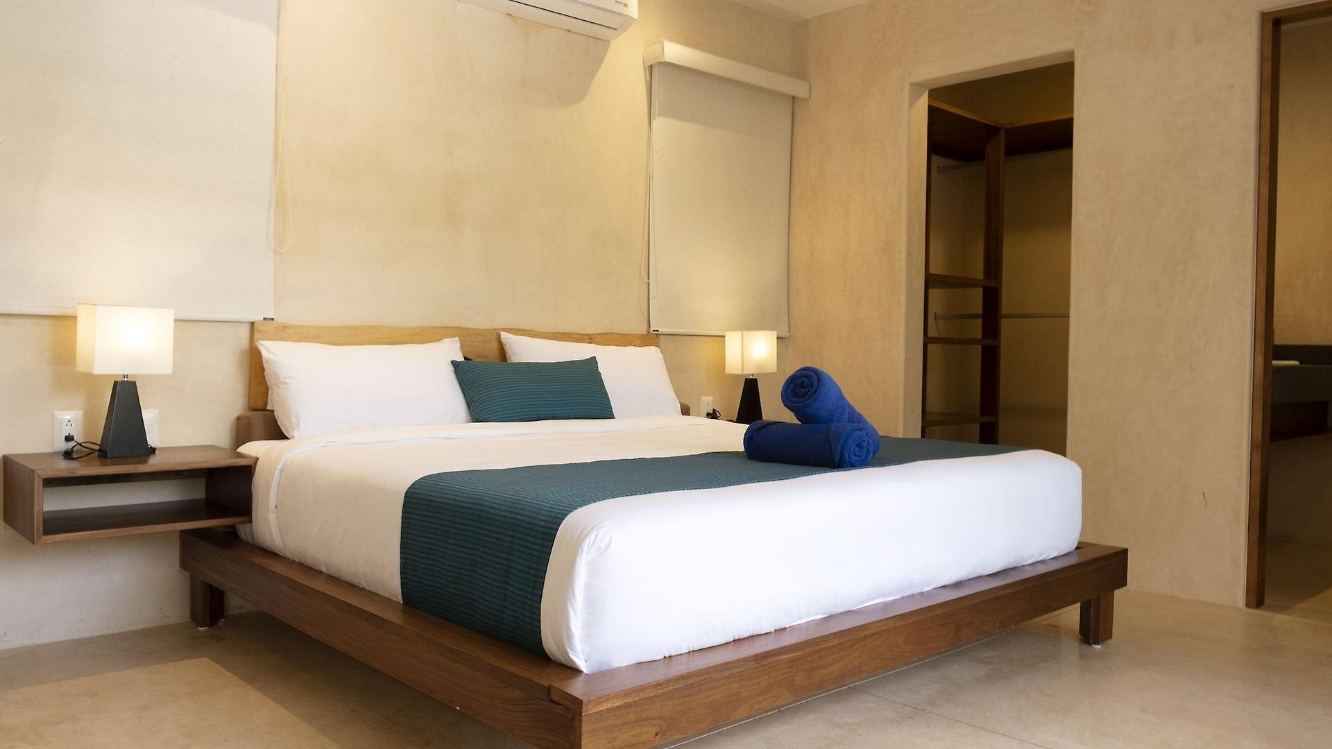 Hotel Azul By Guruhotel