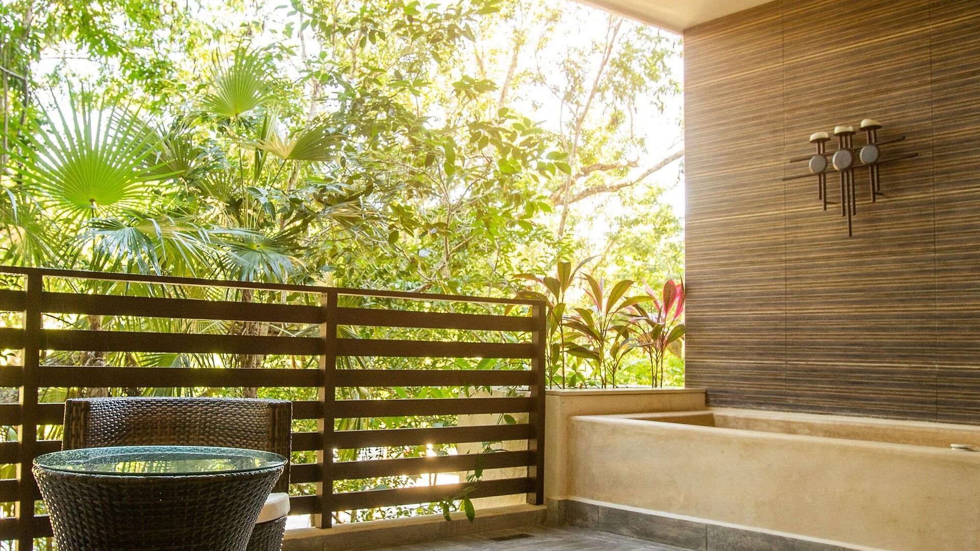 Hotel Azul By Guruhotel 3*