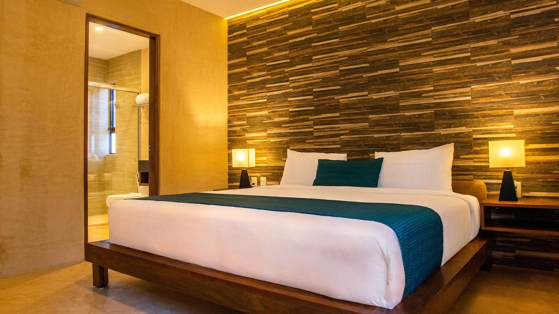 Hotel Azul By Guruhotel