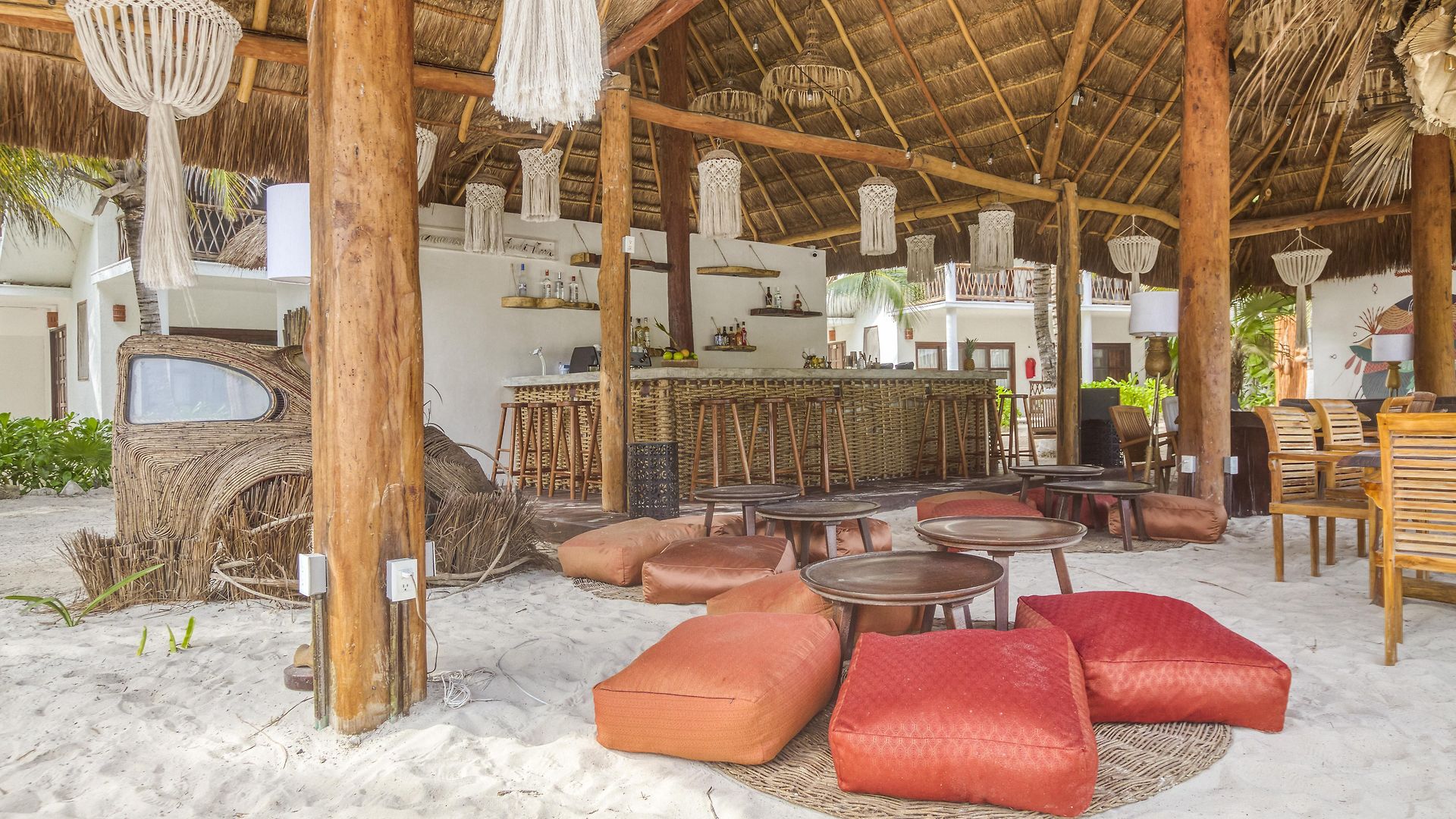 Hotel Mia Beachfront - Ocean View And Club
