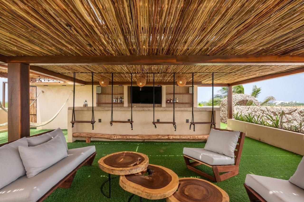 Tulumar Beachfront Luxury Villa- Full Service Villa *