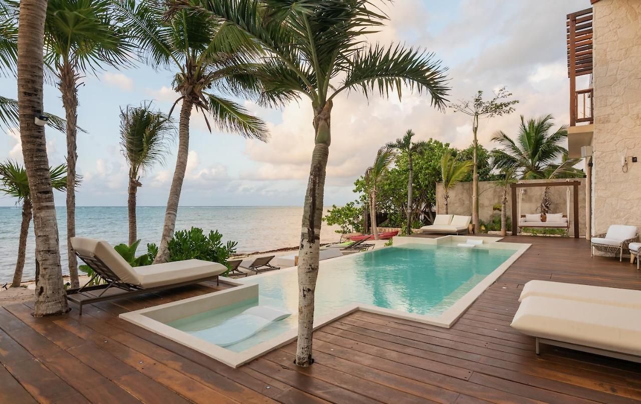 Tulumar Beachfront Luxury Villa- Full Service *