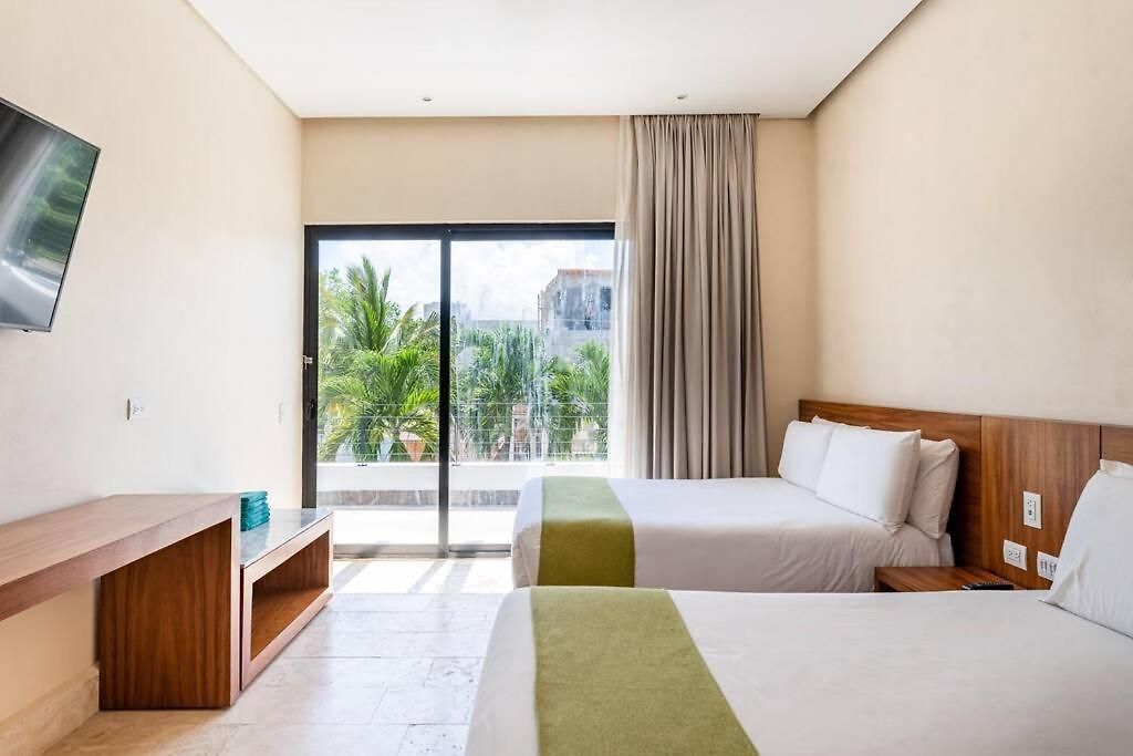 Villa With Jacuzzi & Pool With Great Concierge Service