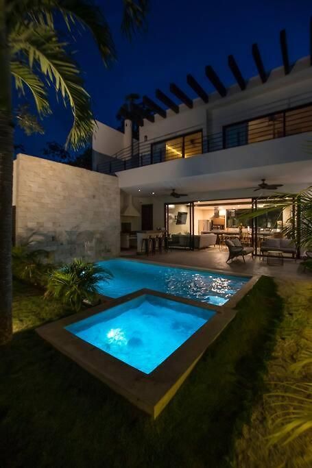 With Jacuzzi & Pool With Great Concierge Service Villa Tulum