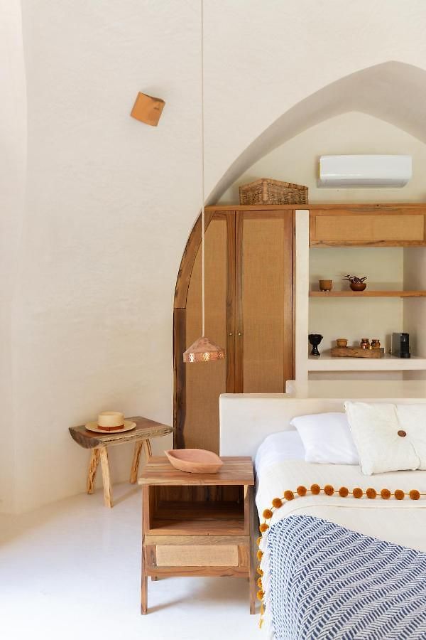 Sanah Hotel