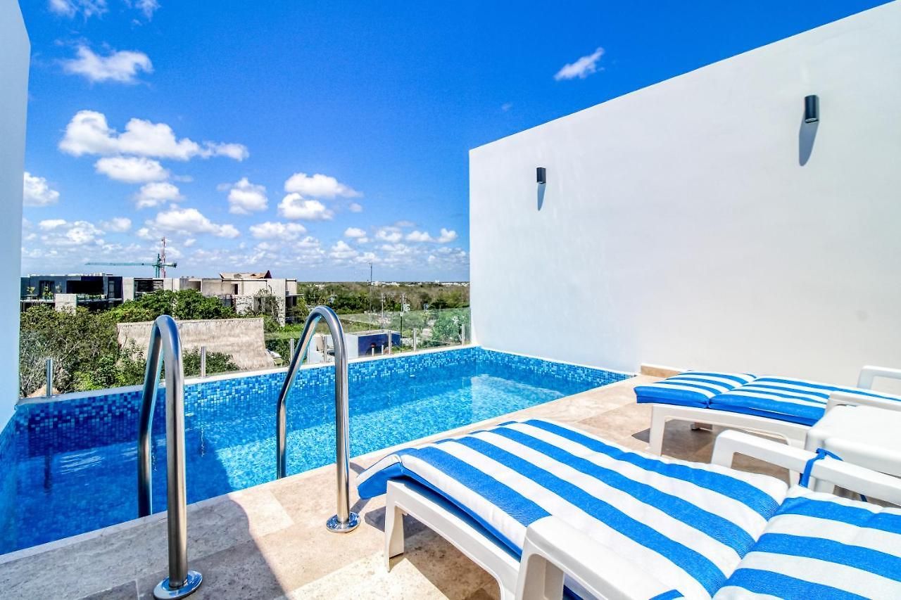 Menesse #327, Downtown Hotel Tulum