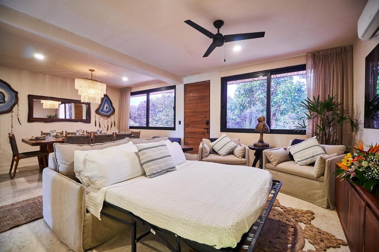 Spacious & Comfy Penthouse Oasis With Plunge Pool Apartment *