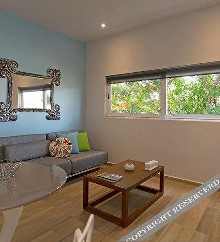 Azura Boutique 4*