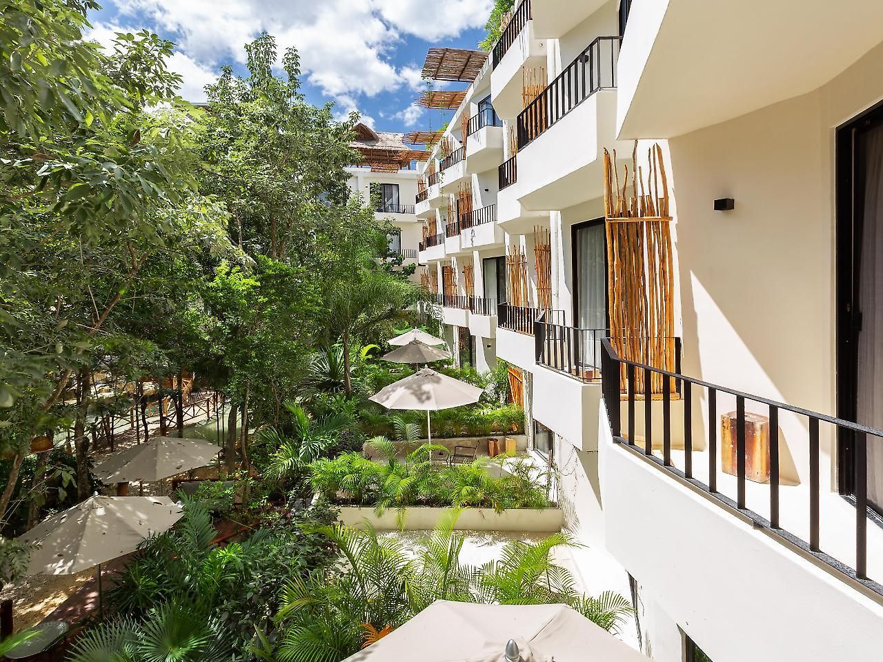 Naala Hotel 4*