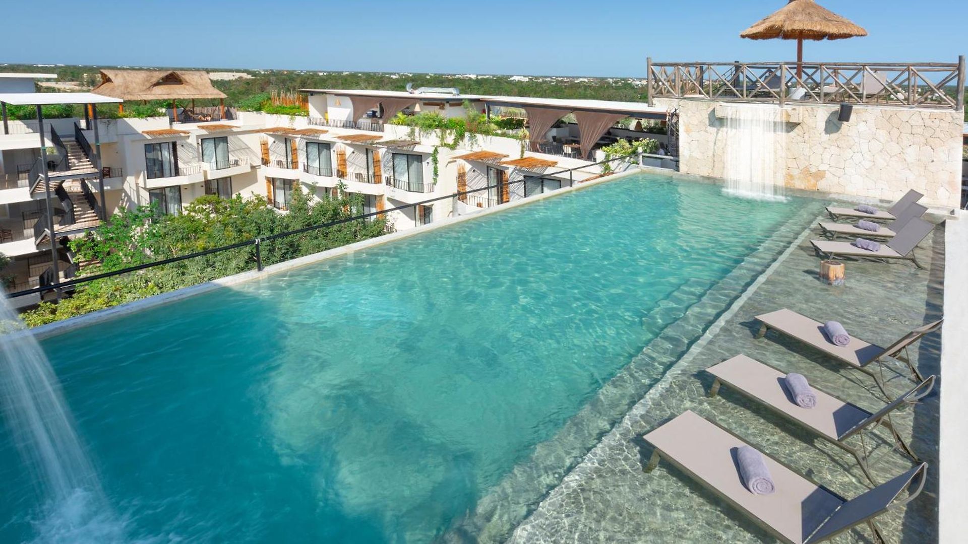 Naala Hotel