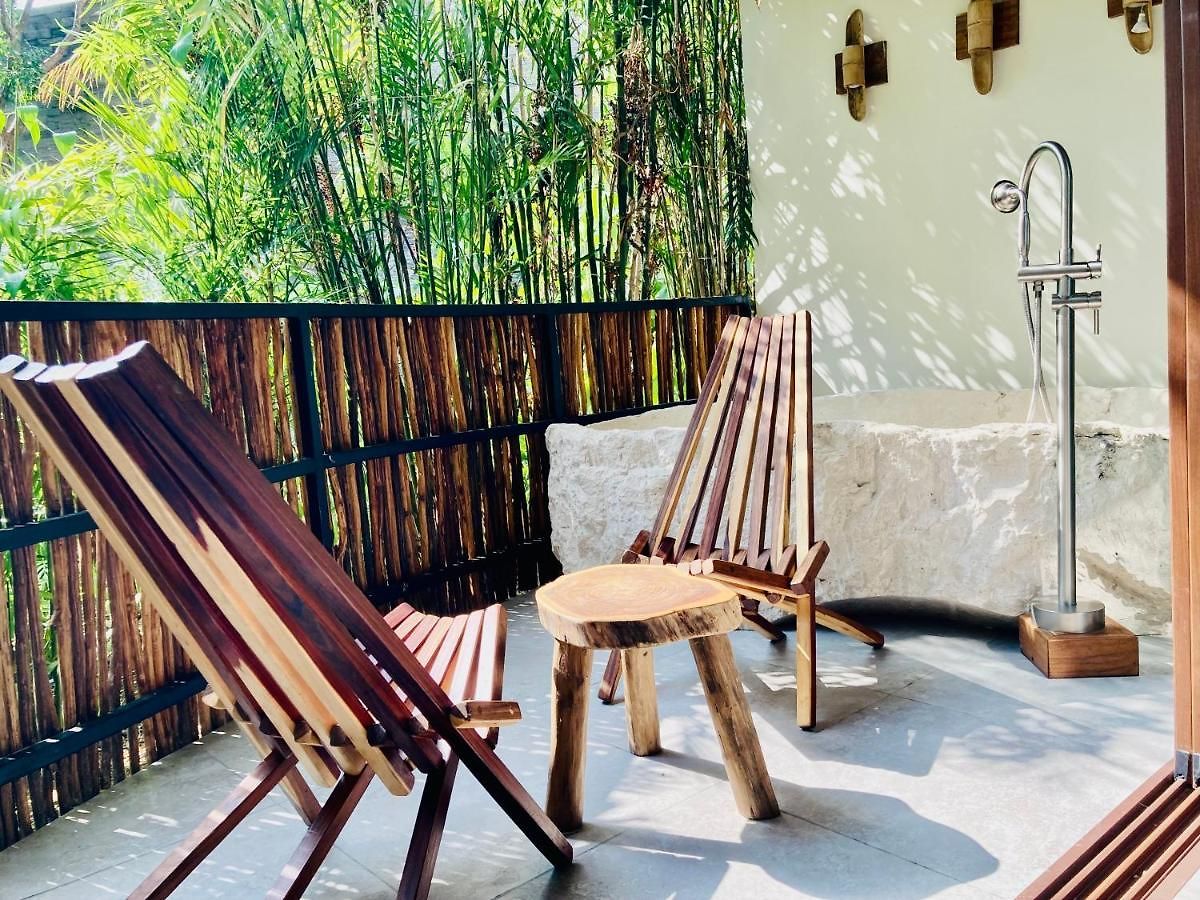 Adora Tulum