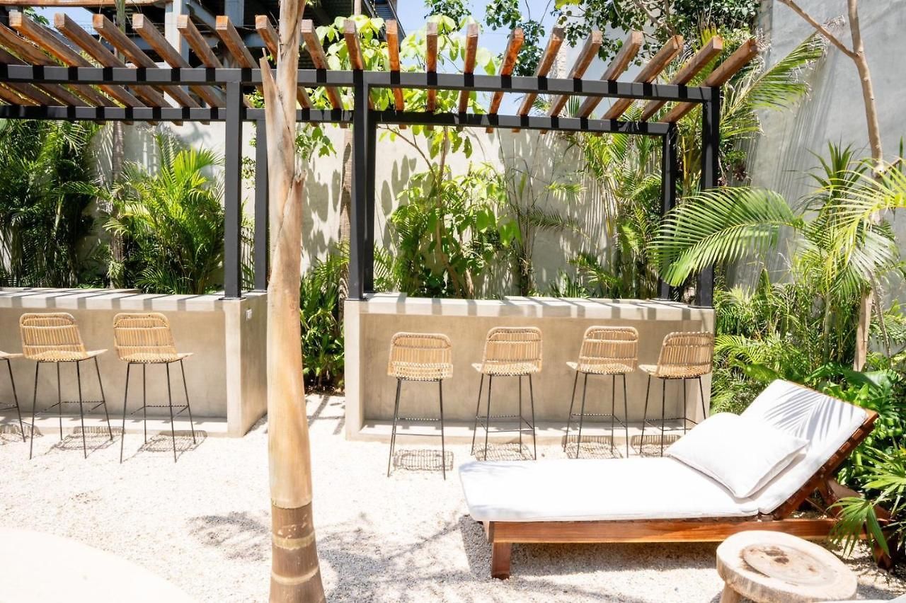 Jungle Chic