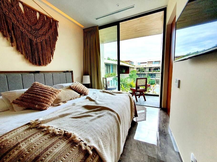 Apartamento Mistiq Pent House 3 Recamaras, 3 Baños, Sala, Comedor, Terraza Y Jacuzzi Tulum