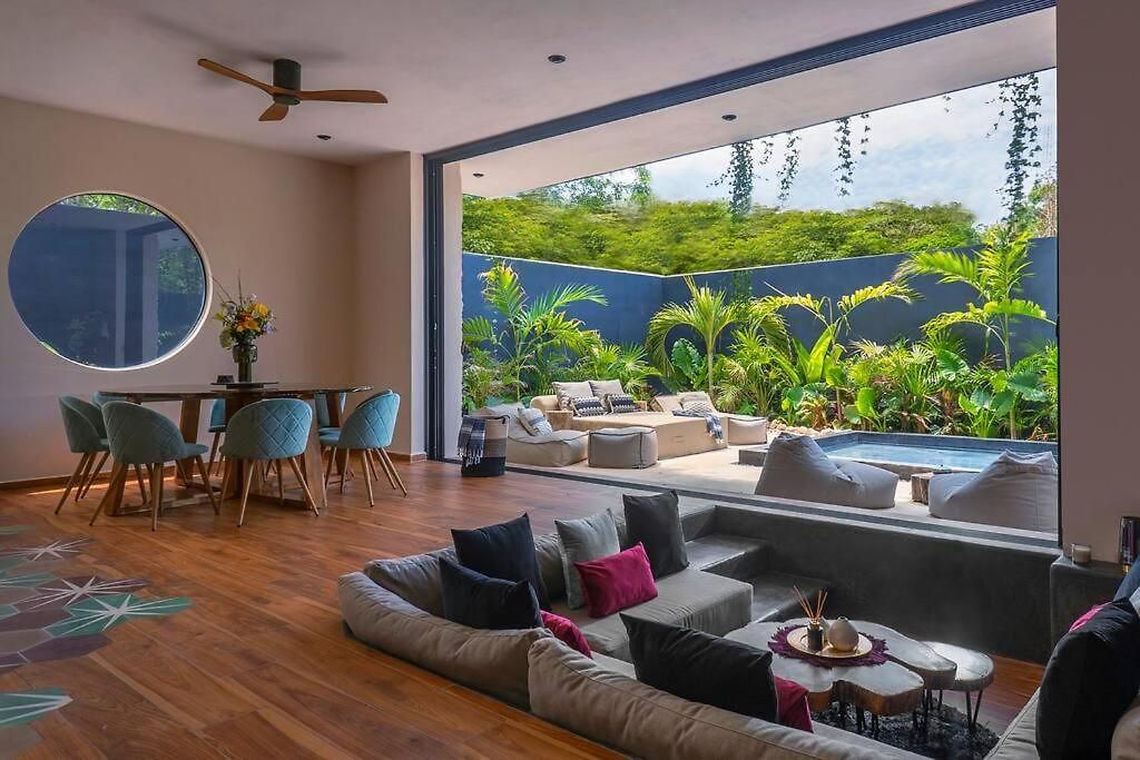 Villa Maison Siscolino 4bdrm W/ Swimup & Rooftop Pools *