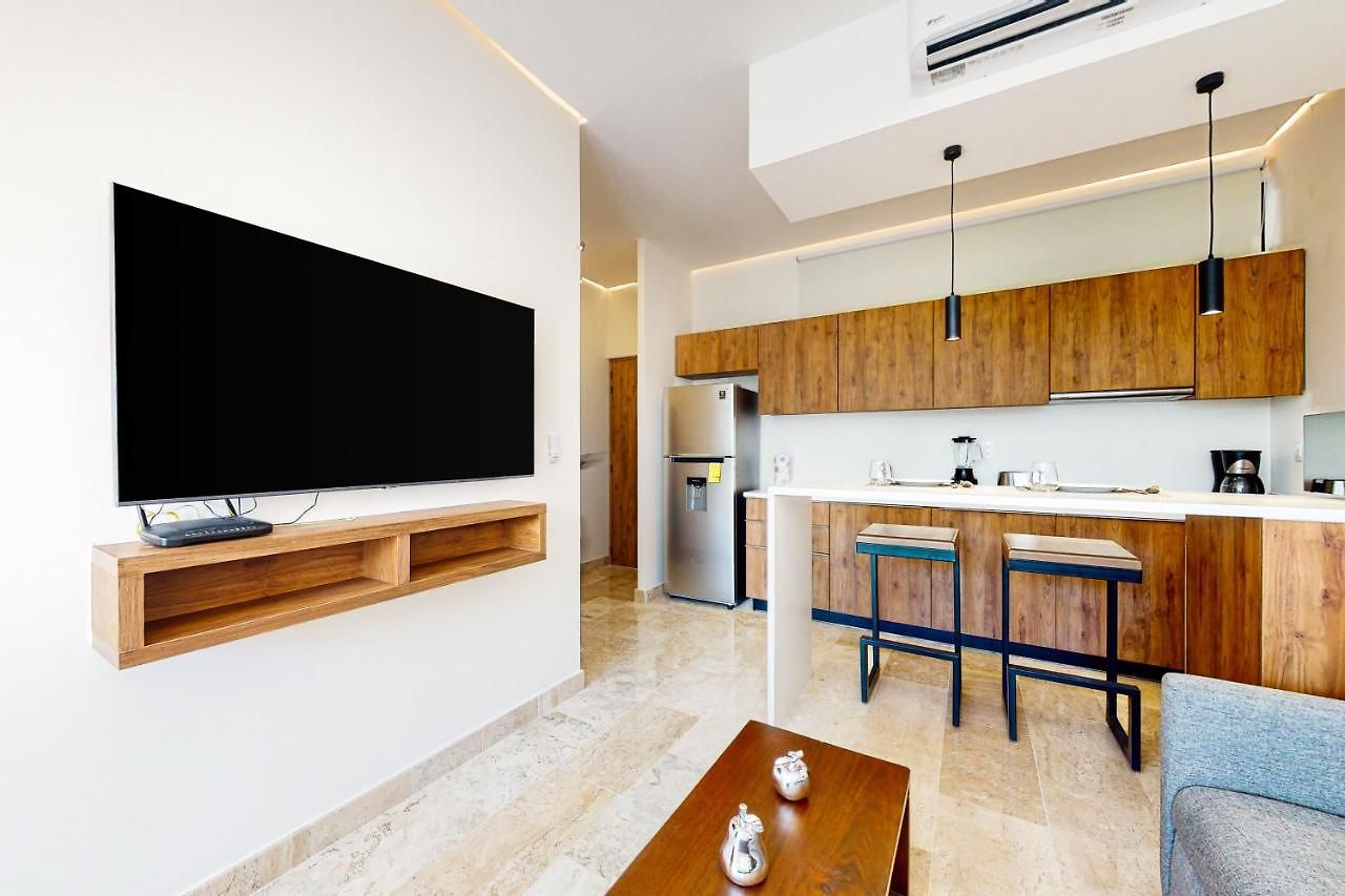 Giada Towers A204 *