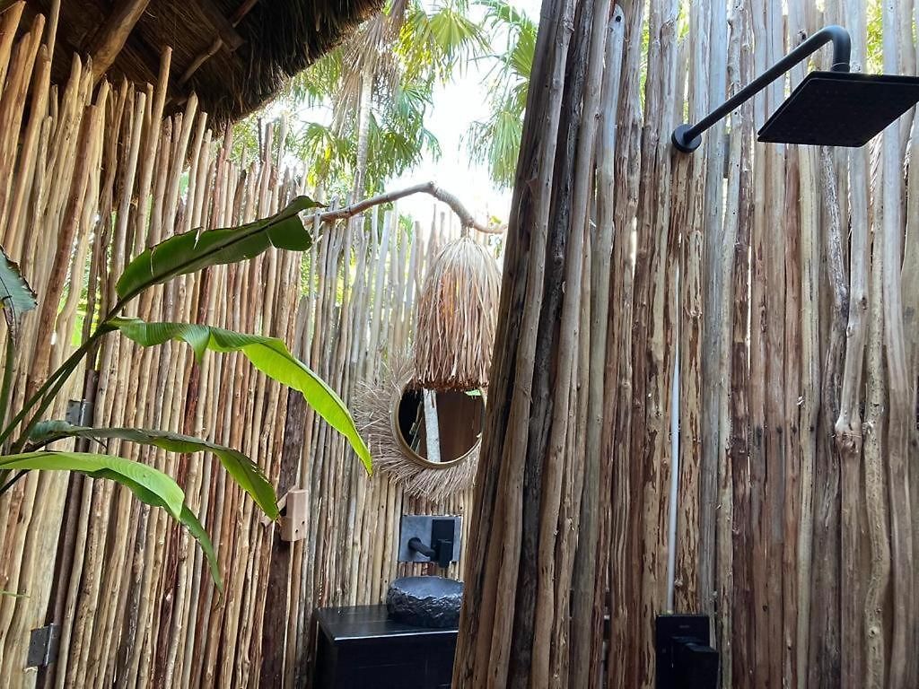 Casa Tolok In Beachfront Villa