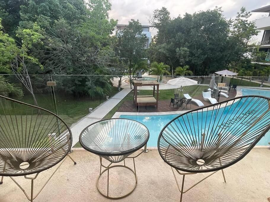 Free Shuttle To Great And Condo! Apartamento