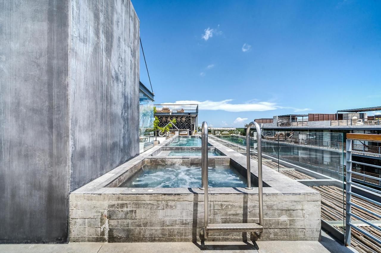 Divine 1br Ph W Private Pool, Cenote, Gym Apartment