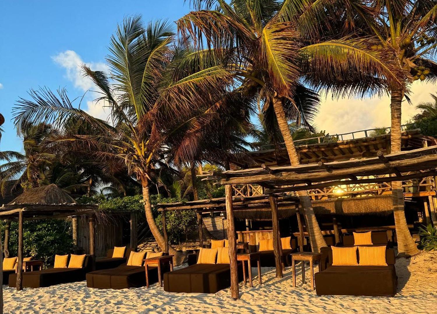 Hotel Sivana 3*