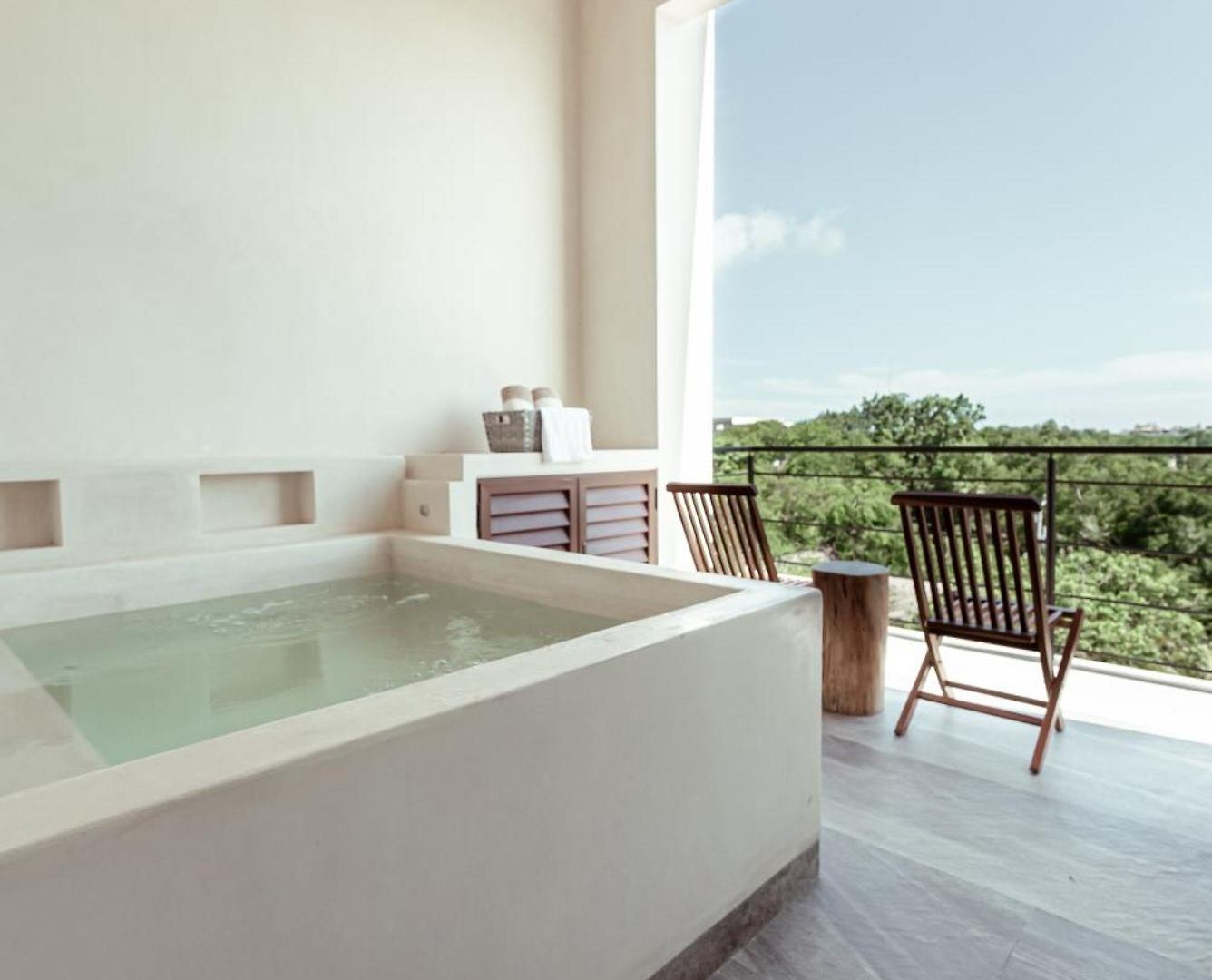 Prana Boutique Hotel 4*