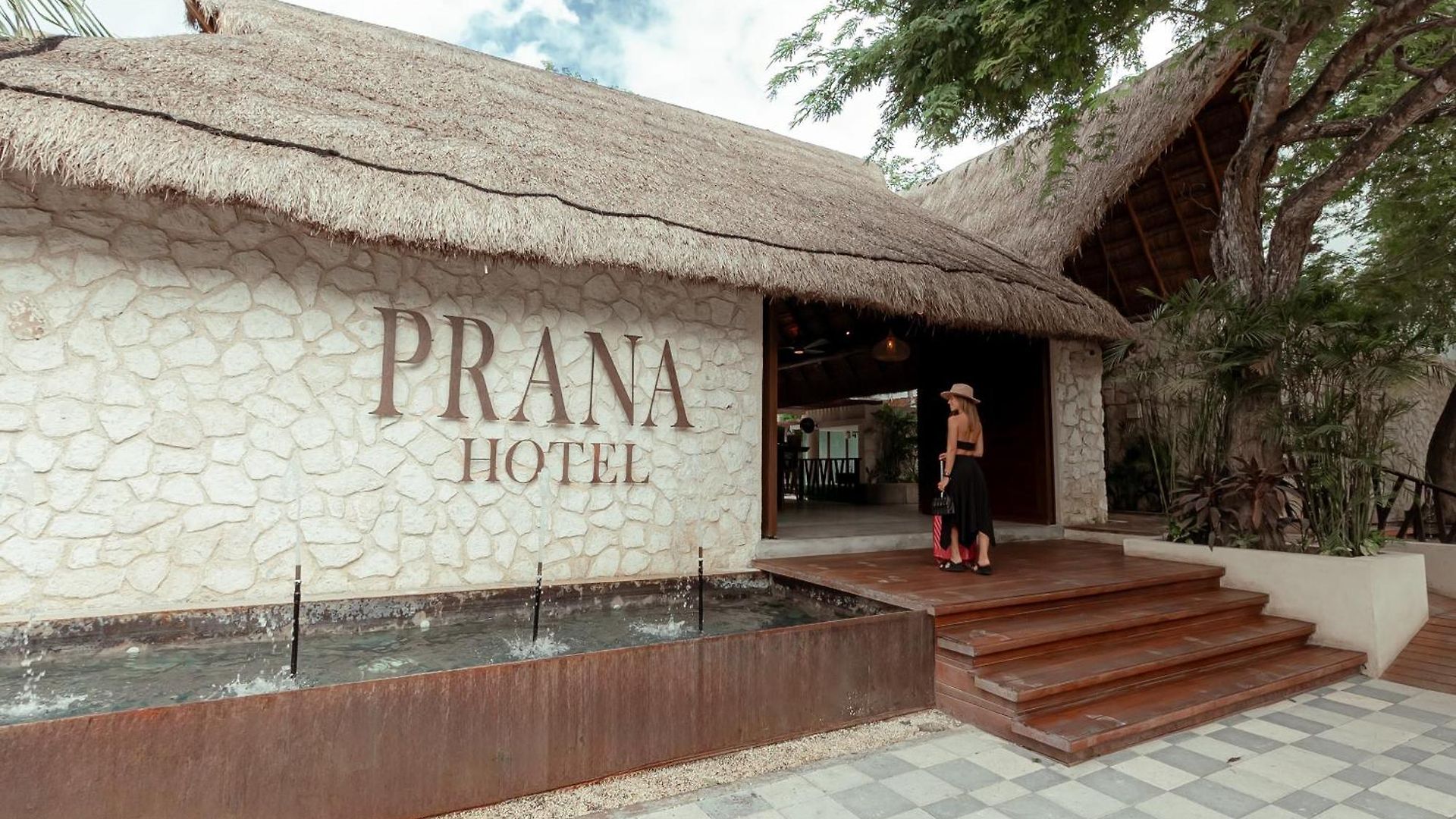 Prana Boutique Hotel