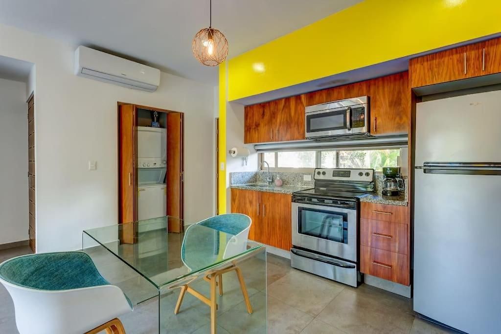 Apartment Complex With An Alluring Pool & Tropical Vibes By Stella Rentals!