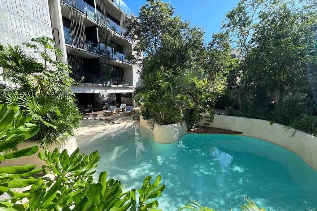 Iik: Stylish Retreat In Tulum's Heart *