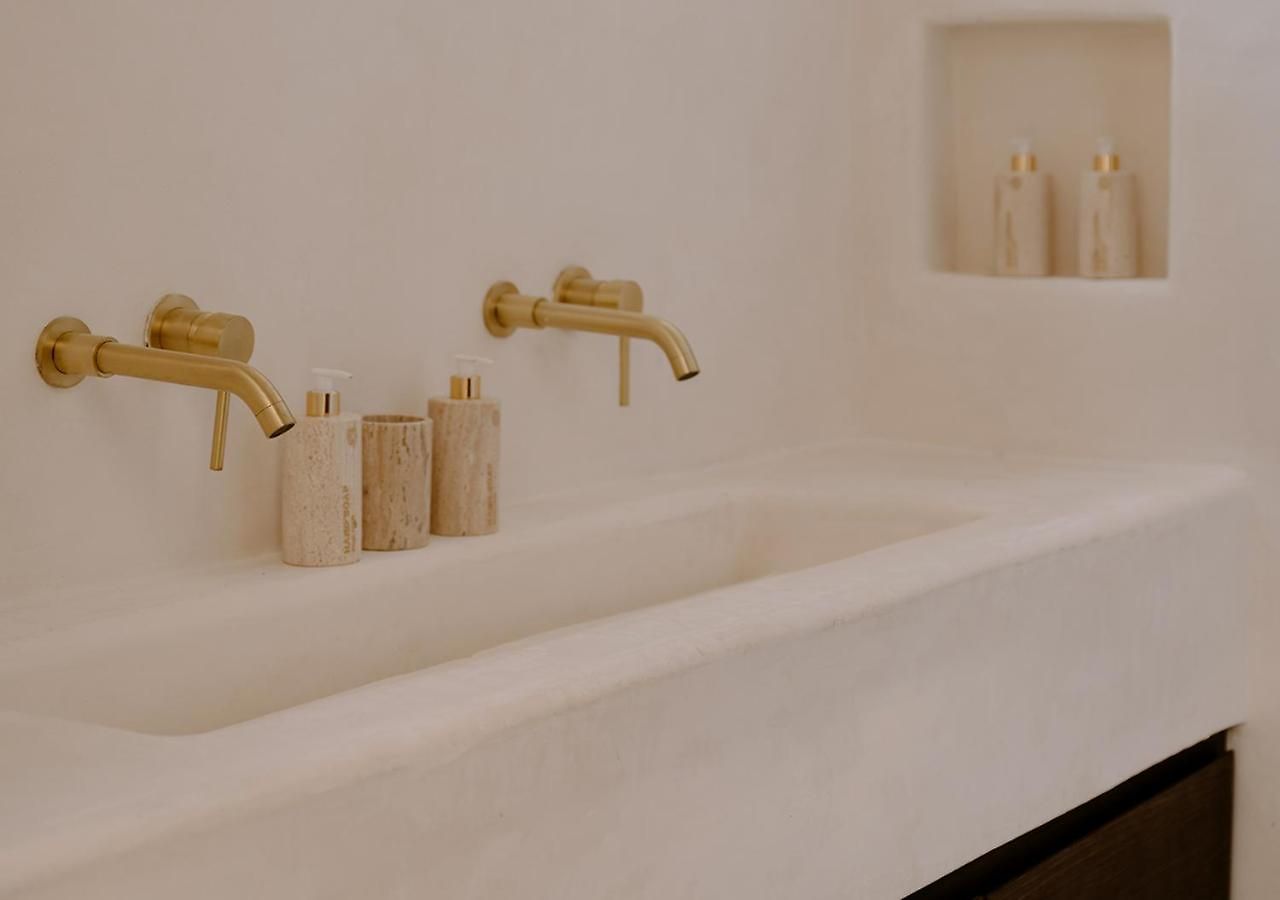 Milam Hotel 5*