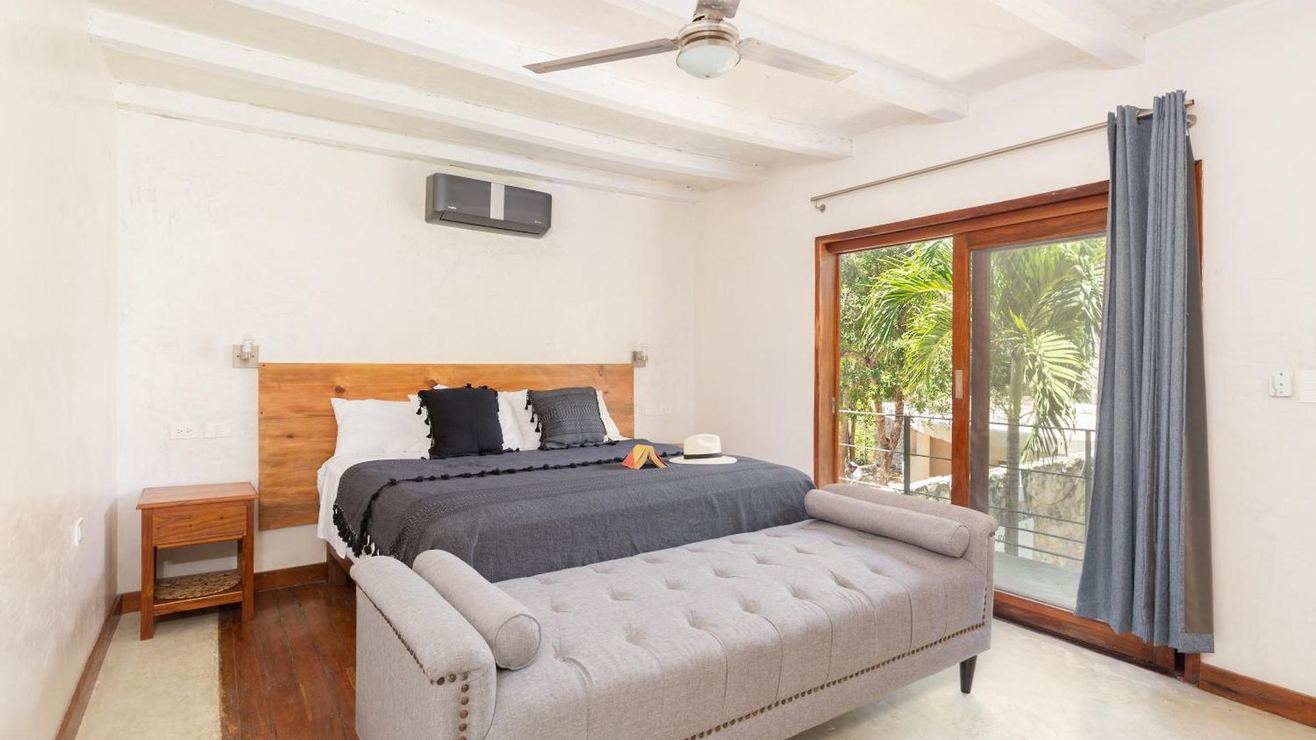 Privada 8