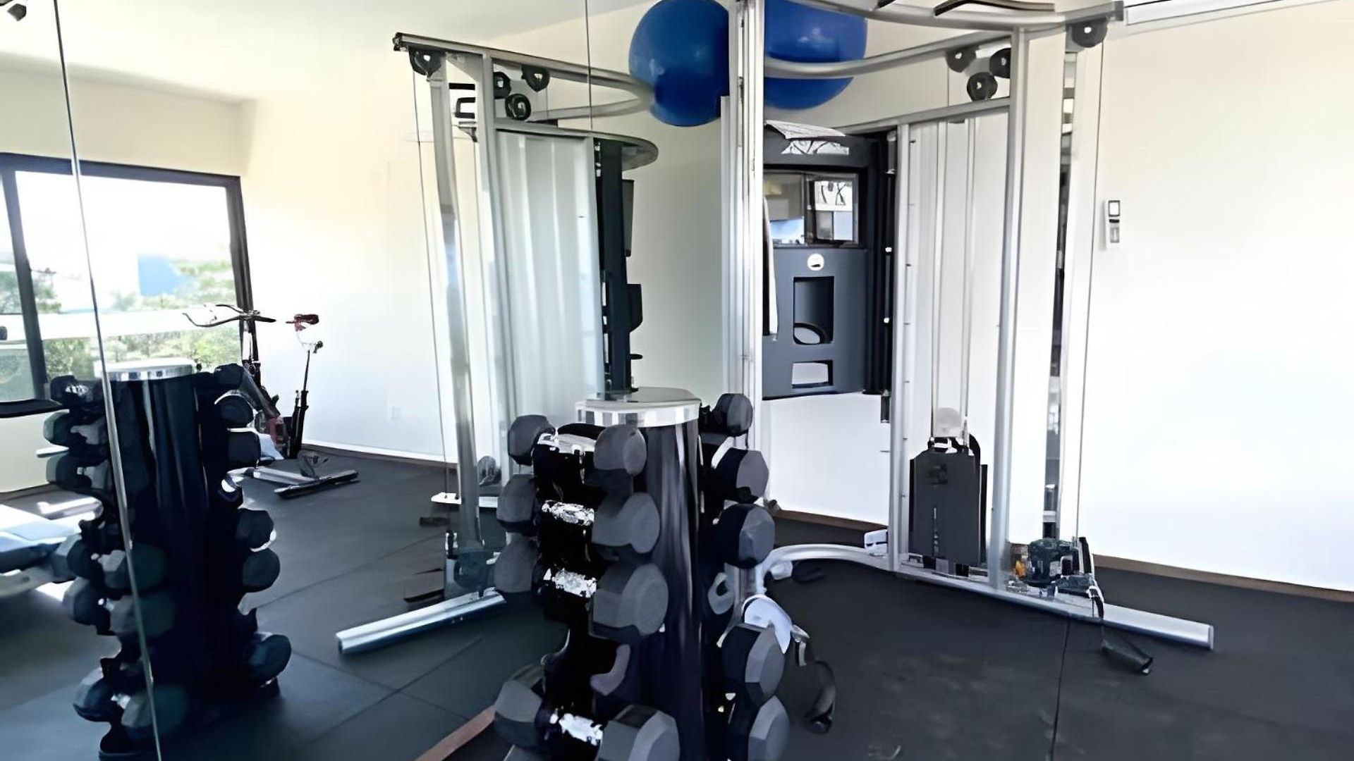Сasa de vacaciones Exclusive Building Infinity Pool And Gym Restaurants And Bar District Nearby