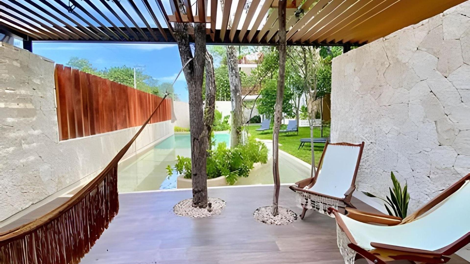 Exclusive Building Infinity Pool And Gym Restaurants And Bar District Nearby *