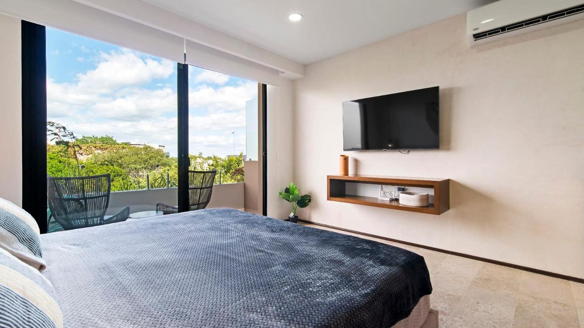 Apartment Serenity In The Sky - With Rooftop And Plunge Pool *