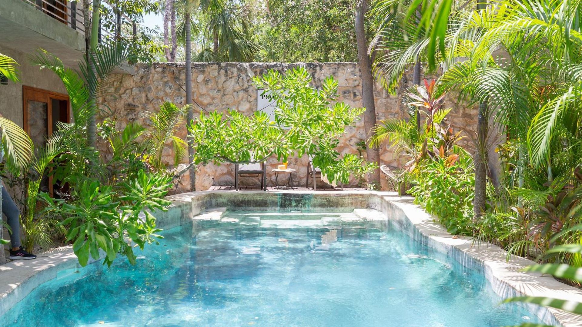 Privada 8 Villa *