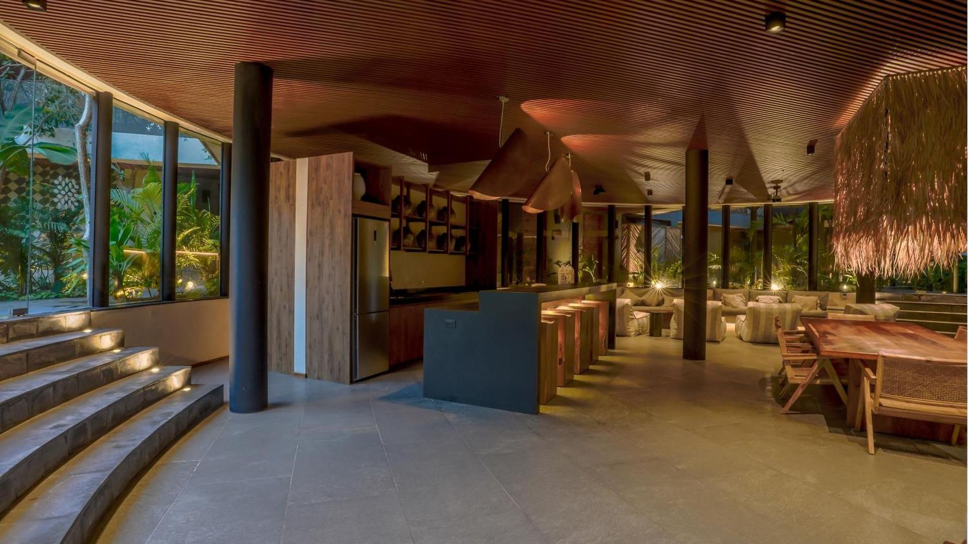 Miraluna Stunning Penthouse In Exclusive Area Сasa de vacaciones