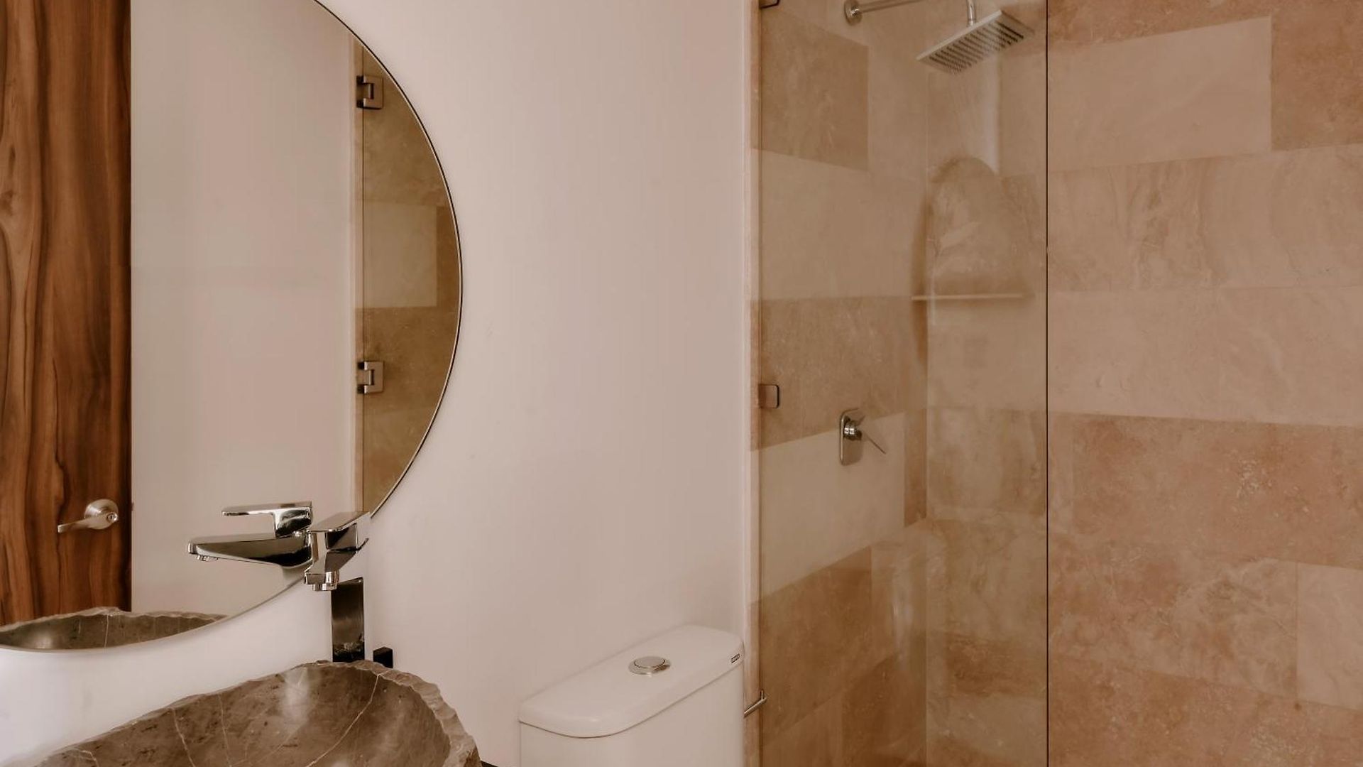 Luxe 3br Ph Cenote, Sauna, Gym & Pool Included Apartment