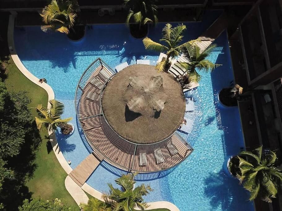 Zen Oasis Swim Up Pool W Tiki Hut Bar + Gym * Tulum