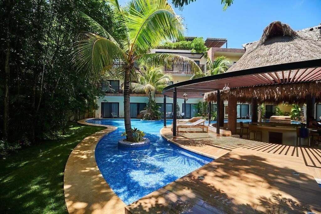 Zen Oasis Swim Up Pool W Tiki Hut Bar + Gym Apartamento Tulum